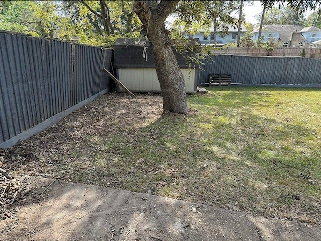 Fence Removal cost in Richmond Tx.